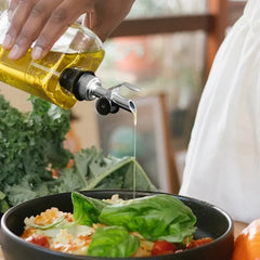 Stainless Steel Pour Spout with Plug for Cocktail or Olive Oil Vinegar Bottle Pourer Auto Flip Liquor Bottle Pourer